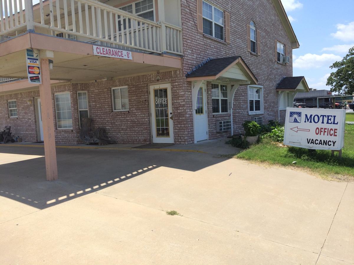 Lake Shore Motel Mannford Bagian luar foto