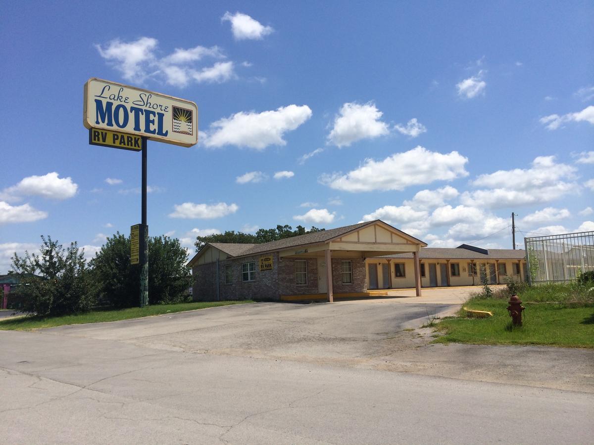Lake Shore Motel Mannford Bagian luar foto