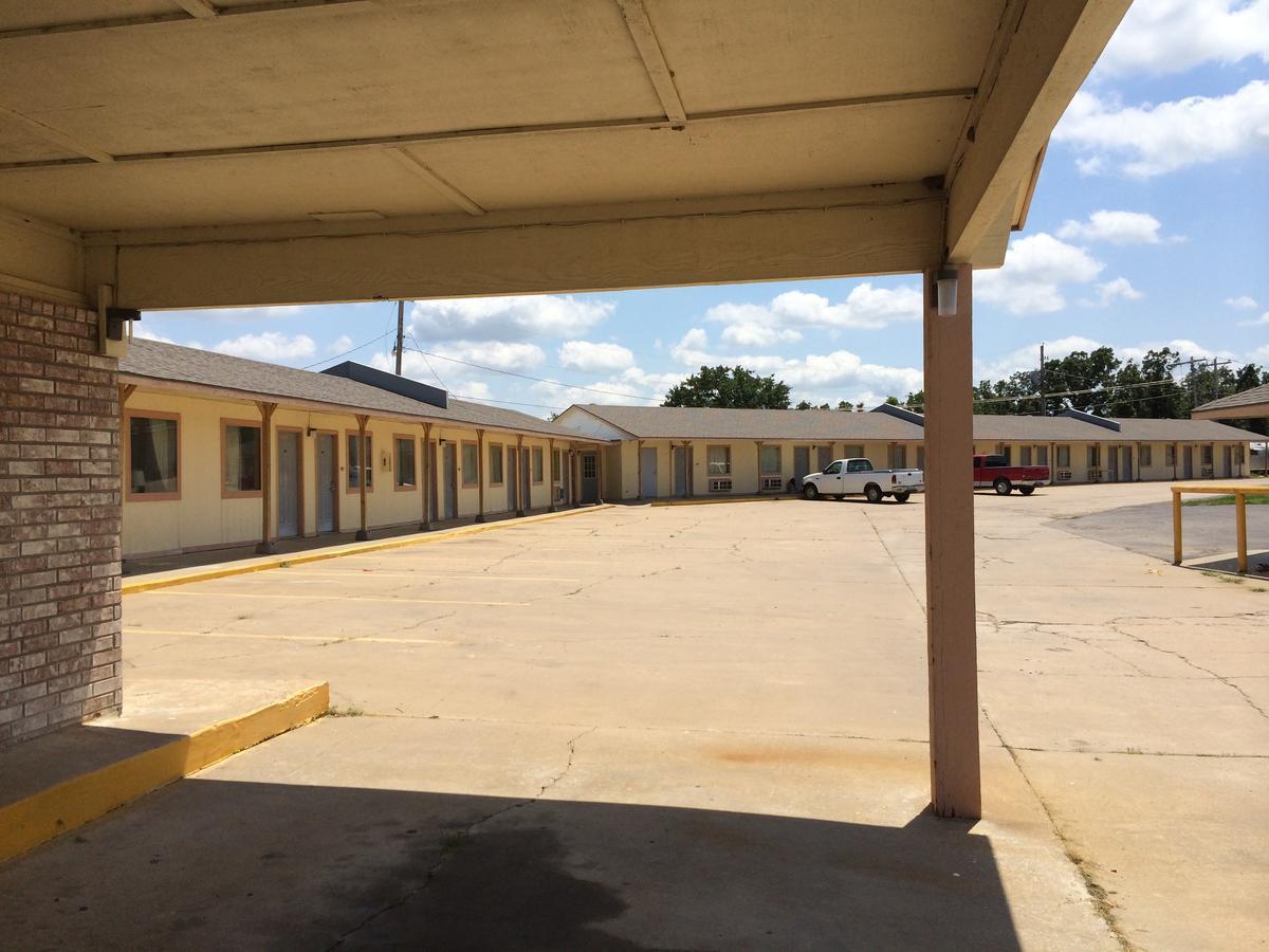Lake Shore Motel Mannford Bagian luar foto