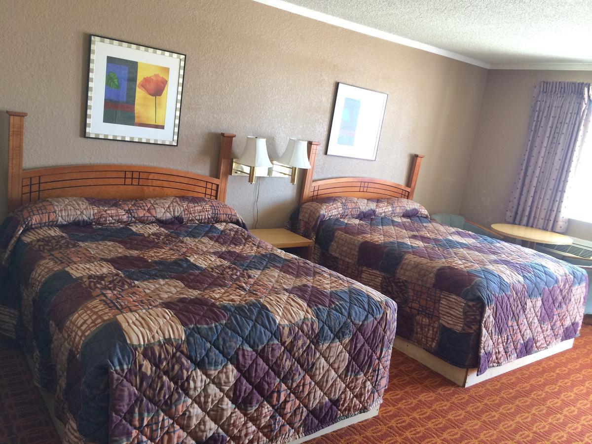 Lake Shore Motel Mannford Bagian luar foto